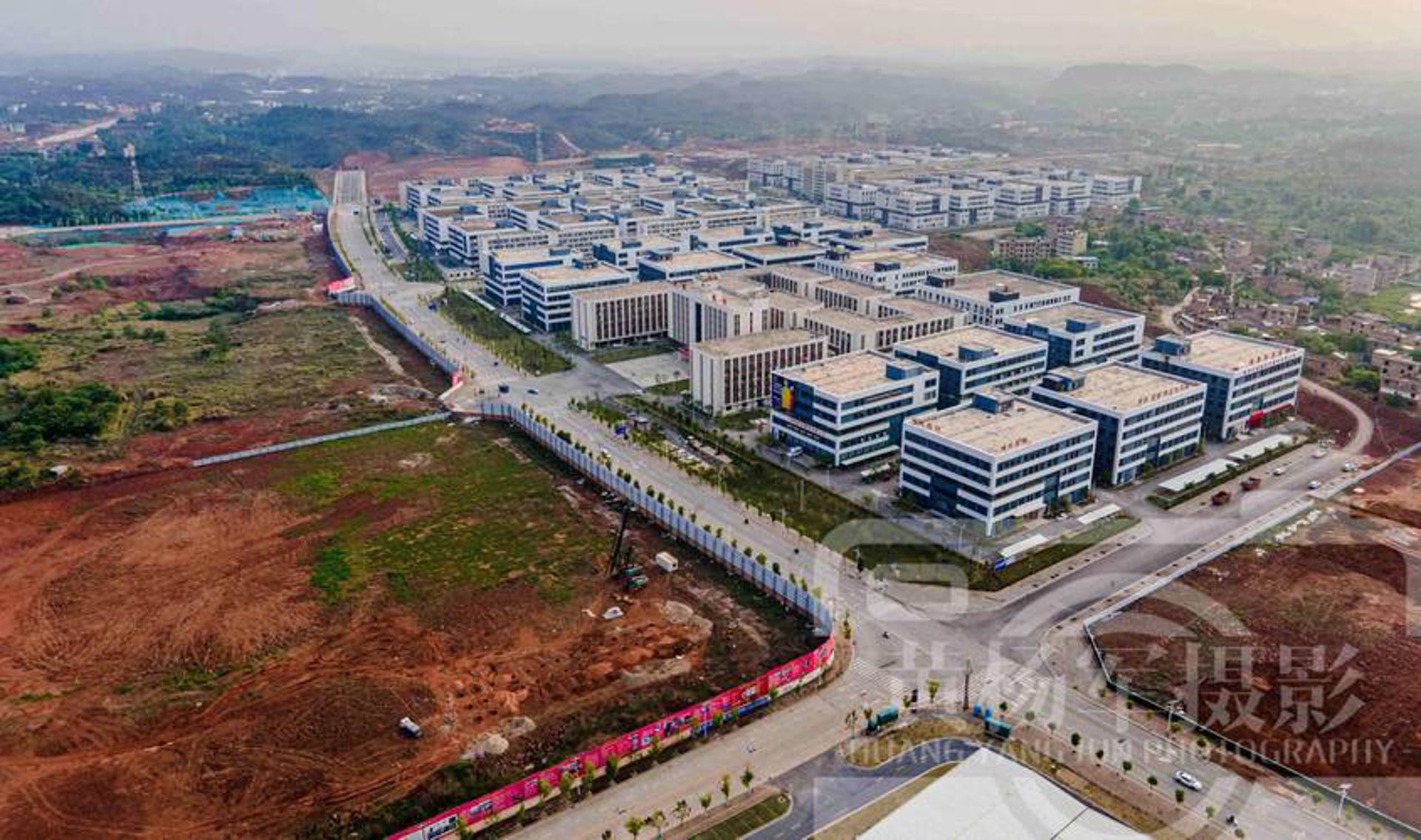 华都建设